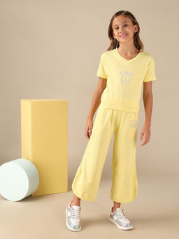 U.S. POLO ASSN. - Girls Yellow Crest Embroidered Cotton T-shirt