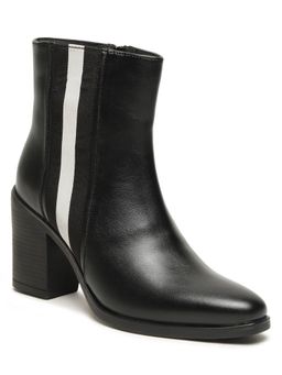 Bruno Manetti - Women Black Pointed Toe Casual Boots