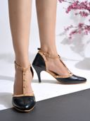 Black color option, Sold out, Currently selected