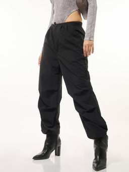 Bewakoof - Women's Black Baggy Oversized Parachute Pants