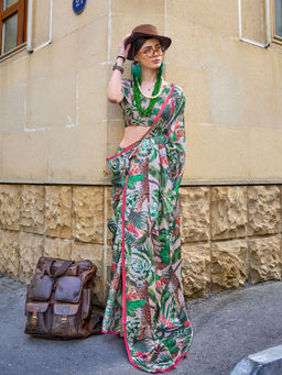 Odette - Green Georgette Printed Saree with Unstitched Blouse