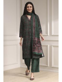 Biba - Women Green Polyester Floral Kurta with Pant