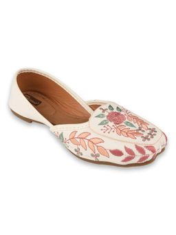 Desi Colour - White Multi Juttis