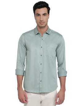Park Avenue - Green Cotton Blend Full Sleeves Cotton Blend Slim Fit Solid Shirt
