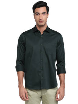 Park Avenue - Green Cotton Blend Full Sleeves Cotton Blend Slim Fit Solid Shirt