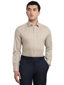 Raymond - Brown Pure Cotton Full Sleeves Pure Cotton Slim Fit Solid Shirt