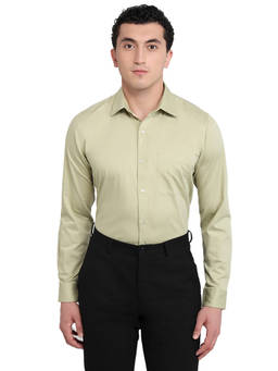 Raymond - Green Pure Cotton Full Sleeves Pure Cotton Slim Fit Solid Shirt