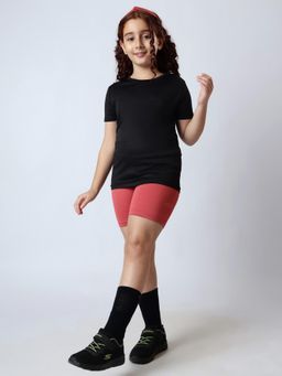 UMILDO - Black Solid Regular Fit T-shirt and Shorts