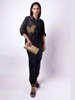 Richaa Goenka - Black Comfort Fit Cotton Shirt