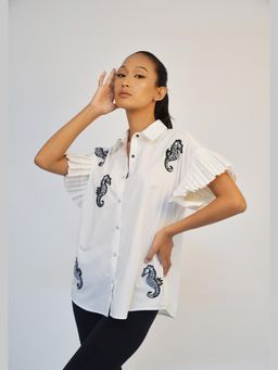 Richaa Goenka - White Seahorse Embroidered Motifs Shirt