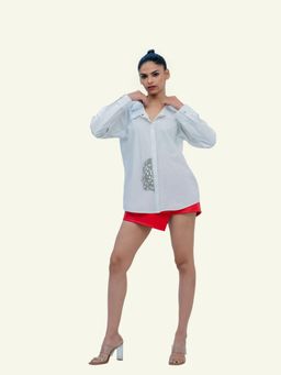 Richaa Goenka - White Cotton Crystal Embroidered Shirt
