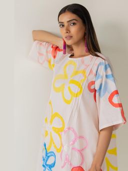 Silai Studio - Bubble Bloom Pink Embroidered Tunic