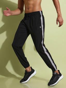 CULT - Workout Joggers with Side Panel Detail