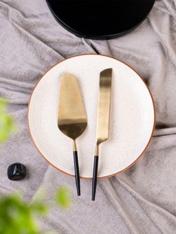 VarEesha - Radiant Black Handle Gold Heads Cake Set