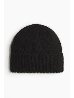 H&M - Women Black Knitted Beanie