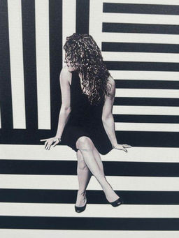 Smokey Cocktail - Girl In Thoughts Rust Gold Frame Wall Painting