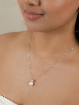 Tora - Lunar 925 Sterling Silver and Pearl Necklace