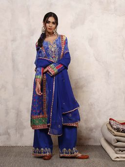 Shetab Kazmi - Aafreen Floral Embroidered Kurta with Palazzo & Dupatta