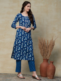 FASHOR - Floral Printed & Embroidered Straight Fit Kurta with Pant - Blue (Set of 2)