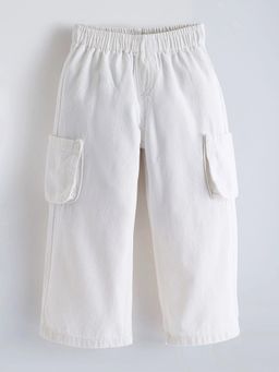 Hopscotch - White Textured Cotton Regular Jeans