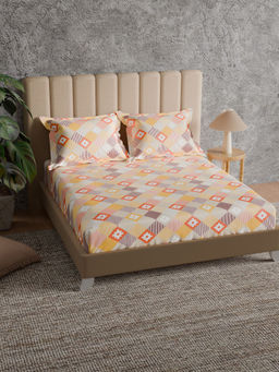 Himeya - Stellate Mango Yellow Double Bedsheet with 2 Pillow Covers (King)
