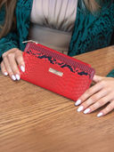 Red color option, Currently selected