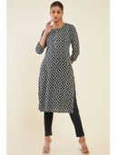Black color option, Sold out, Currently selected
