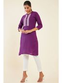 Maroon color option, Sold out, Currently selected