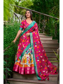 LooknBook Art - White Colour Dola Silk with Kalamkari Print Lehenga with Unstitched Choli (Set of 3)