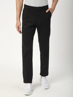 R&B - Solid Regular Men Black Chino