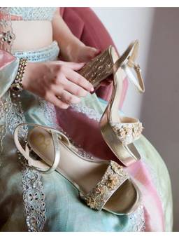 Fizzy Goblet - Gold-Iris Platform Sandle Heels