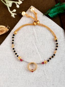 Shoshaa - Gold-Plated Black and Pink Beaded Circular Shaped Charm Bracelet