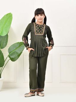 Bella Moda - Green Embroidered Co-Ord Set
