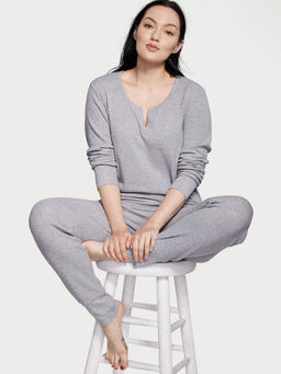 Victoria's Secret - Women Grey Full Sleeve T-Shirt with Joggers (Set of 2)