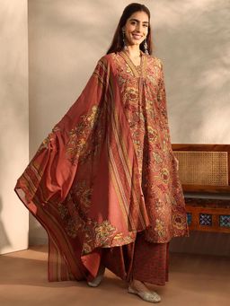 Libas - Coral Cotton Blend Three Fourth Sleeves Kurta With Palazzo & Dupatta