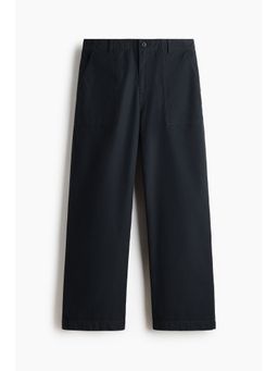 H&M - Men Black Relaxed Fit Twill Trousers