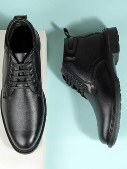 Mochi - Men Black Casual Boots