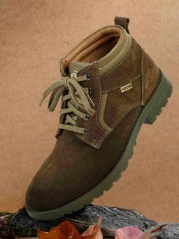 Mochi - Men Brown Casual Boots