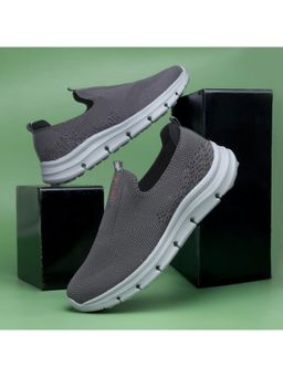 NEW LIMITS - Men Grey Sneakers