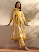 Yellow color option, Sold out, Currently selected