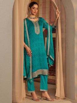 Libas - Green Embroidered Kurta with Pant and Dupatta