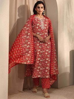 Gerua By Libas - Red Floral Kurta with Pant and Dupatta