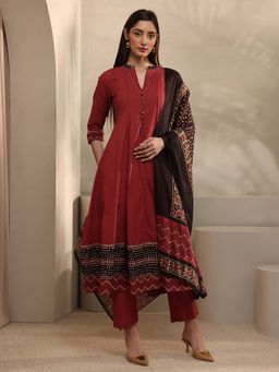 Libas - Rust Printed Kurta with Pant and Dupatta
