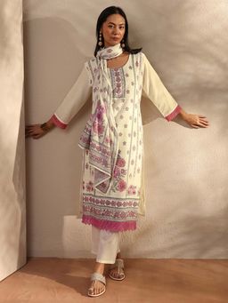 Libas - White Floral Kurta with Pant and Dupatta