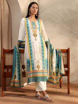 Libas - White Embroidered Kurta with Pant and Dupatta