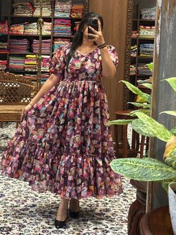 Vastranand - Sumathi Burgundy Floral Maxi Dress