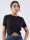 Black color option, Currently selected