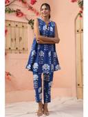 Blue color option, Sold out, Currently selected