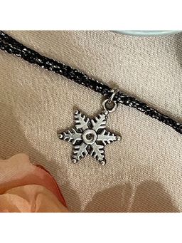 Digital Dress Room - Silver Plated Christmas Snowflake Charm Thread Rakhi For Raksha Bandhan