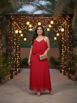 Qurvii - Red Georgette Flared Shoulder Straps Solid Maxi Dress